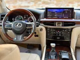 Lexus LX 570 S 2016